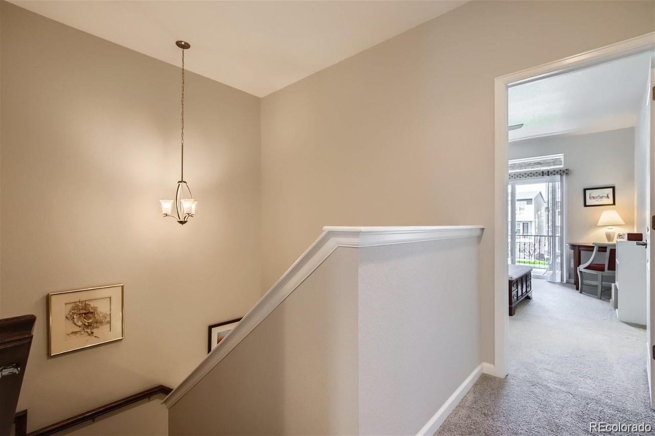 MLS Image #11 for 518 e dry creek place,littleton, Colorado
