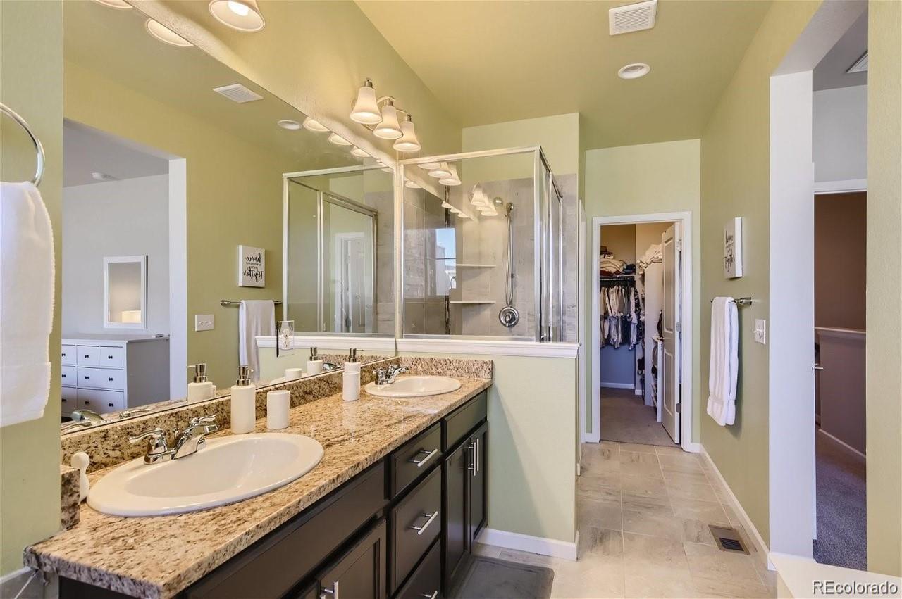 MLS Image #19 for 518 e dry creek place,littleton, Colorado
