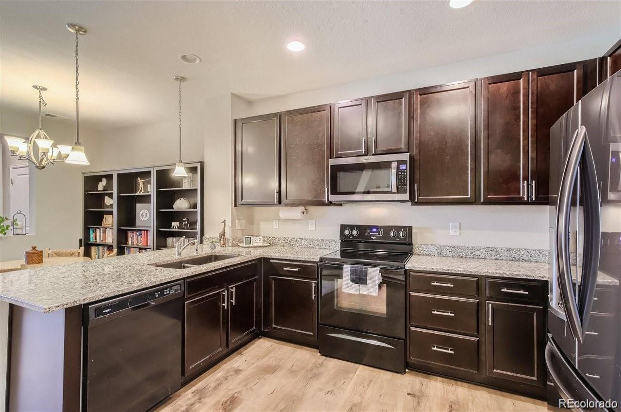 MLS Image #7 for 518 e dry creek place,littleton, Colorado