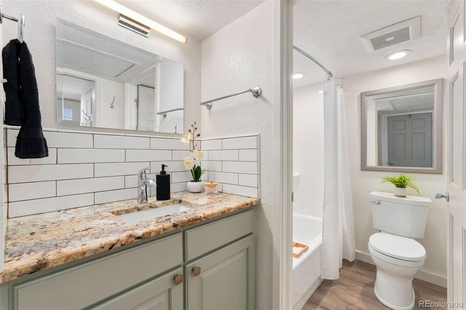 MLS Image #23 for 777 n washington street,denver, Colorado