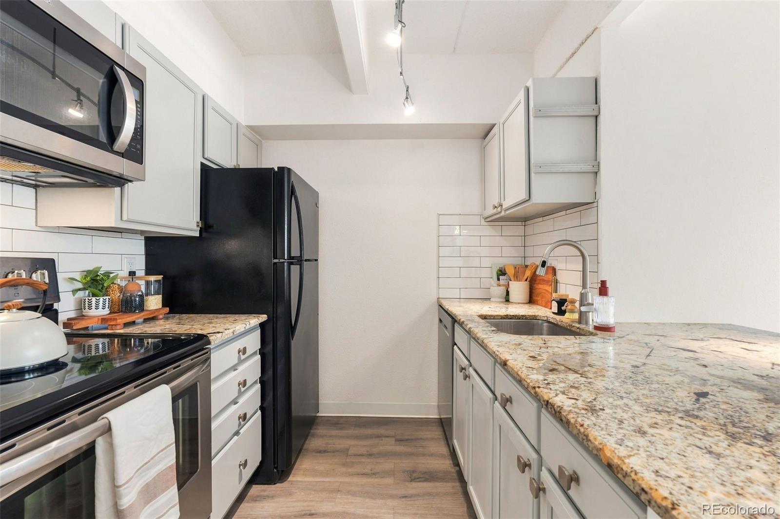 MLS Image #3 for 777 n washington street,denver, Colorado