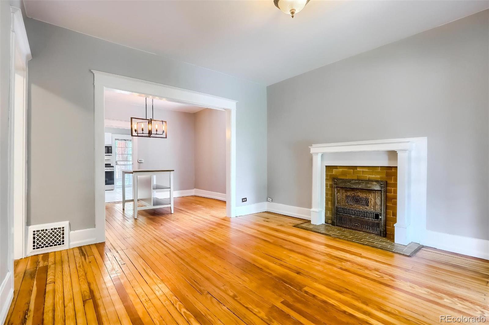 MLS Image #3 for 1019  cook street ,denver, Colorado