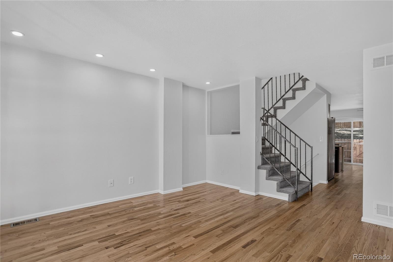 MLS Image #3 for 10166 w dartmouth avenue,denver, Colorado