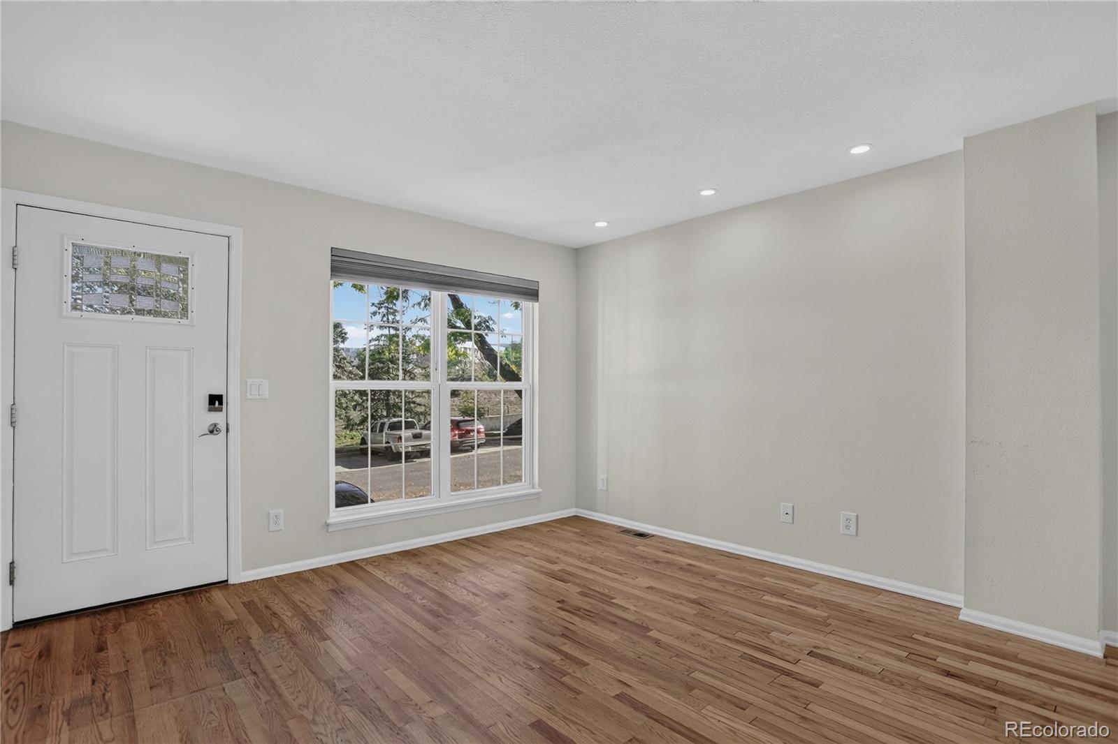 MLS Image #4 for 10166 w dartmouth avenue,denver, Colorado