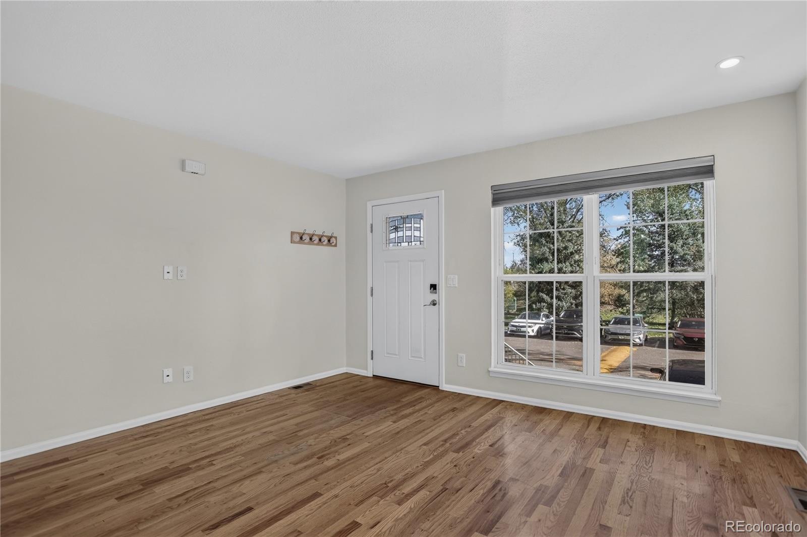 MLS Image #6 for 10166 w dartmouth avenue,denver, Colorado