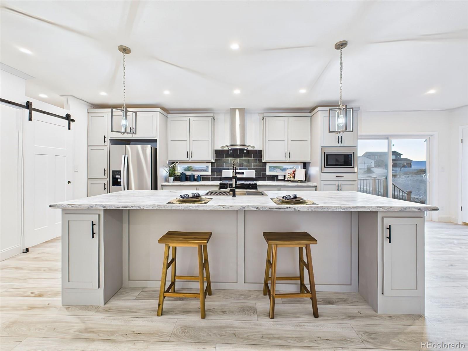 MLS Image #10 for 893 s greenway avenue,pueblo west, Colorado
