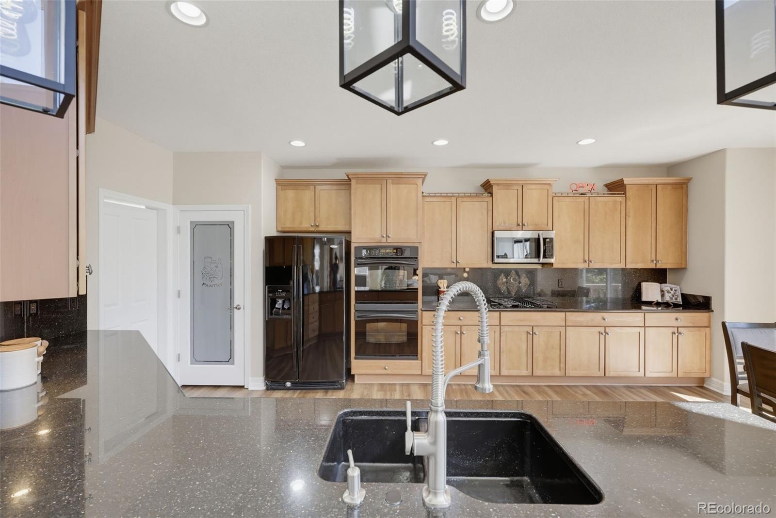 MLS Image #10 for 1610  ridgetrail court,castle rock, Colorado