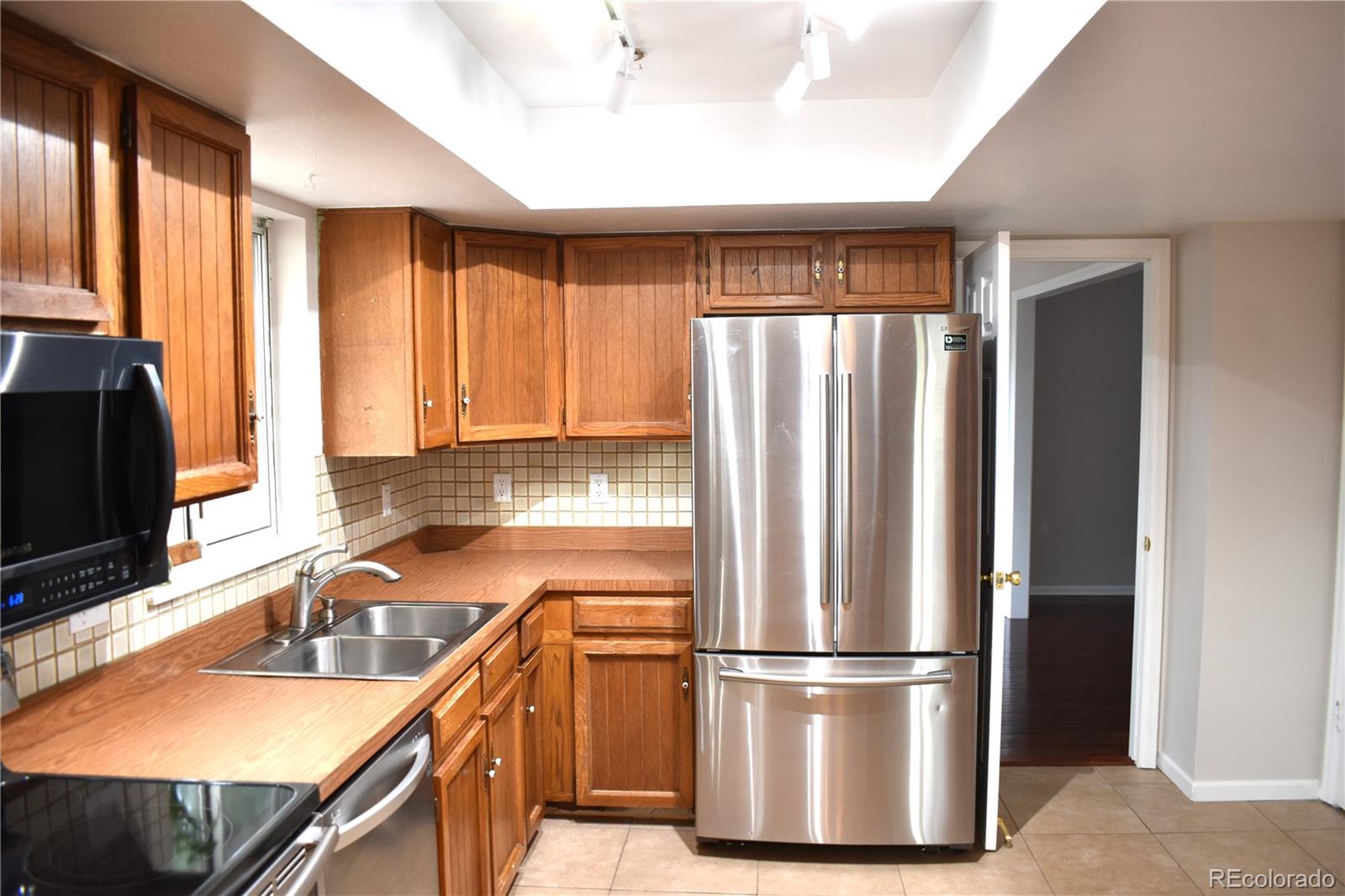 MLS Image #11 for 471 s kingston circle,aurora, Colorado