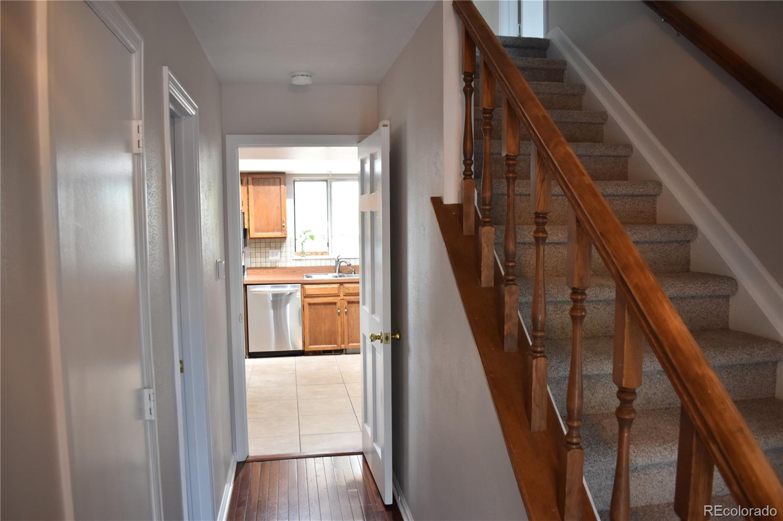 MLS Image #2 for 471 s kingston circle,aurora, Colorado