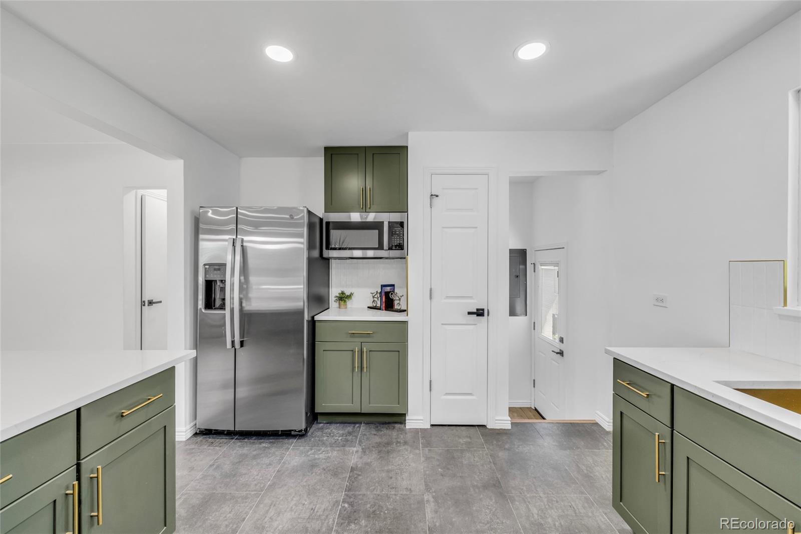 MLS Image #7 for 6080  holly street,commerce city, Colorado