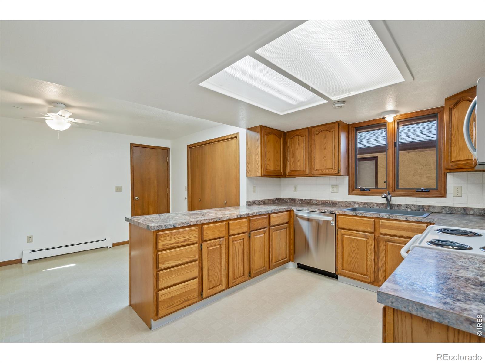 MLS Image #11 for 1530 w 28th street,loveland, Colorado