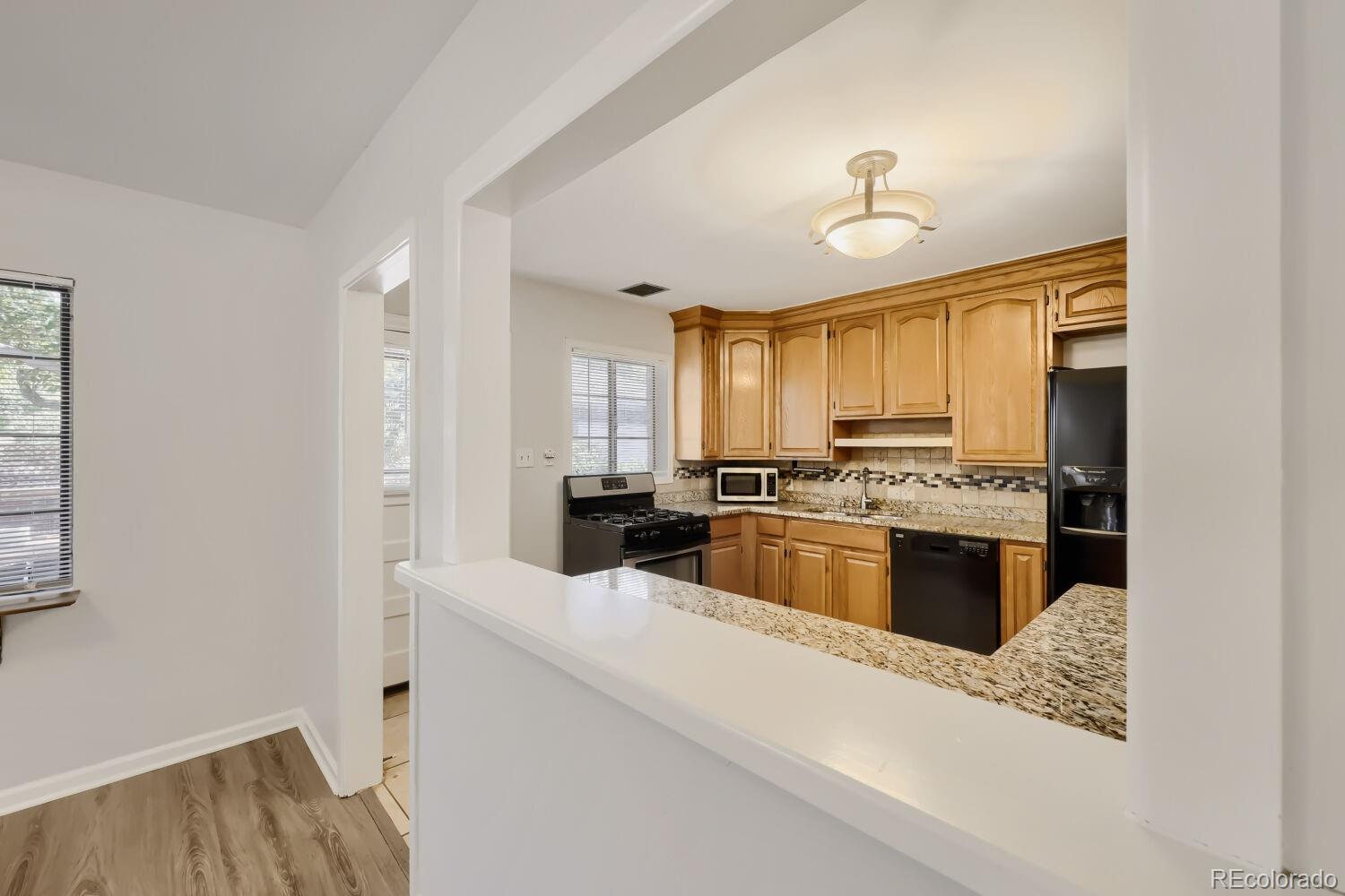 MLS Image #10 for 716  scranton court,aurora, Colorado