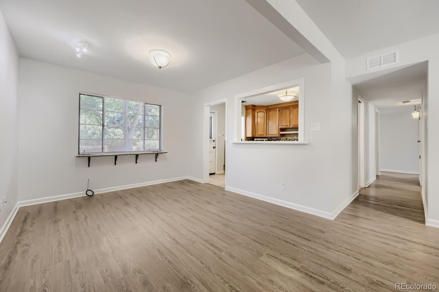 MLS Image #7 for 716  scranton court,aurora, Colorado