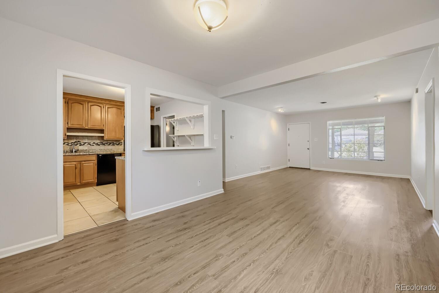 MLS Image #9 for 716  scranton court,aurora, Colorado