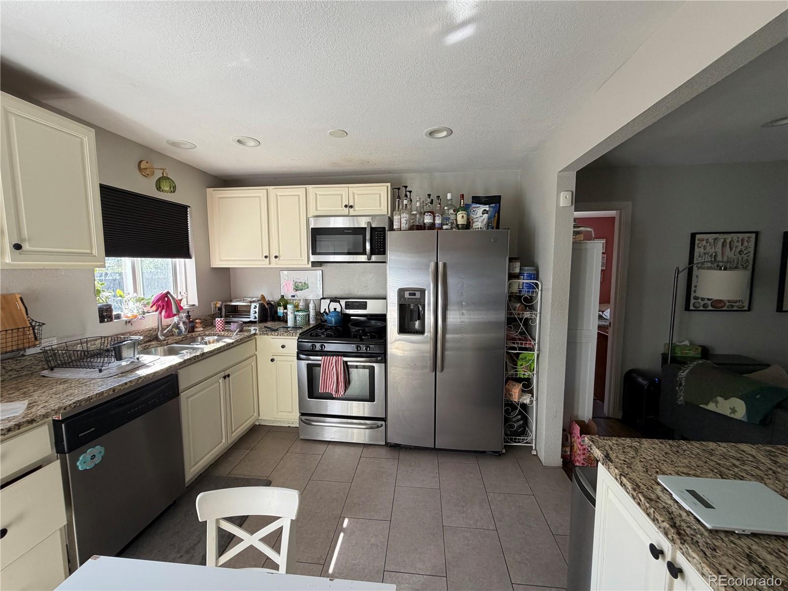 MLS Image #5 for 2380 s irving street,denver, Colorado