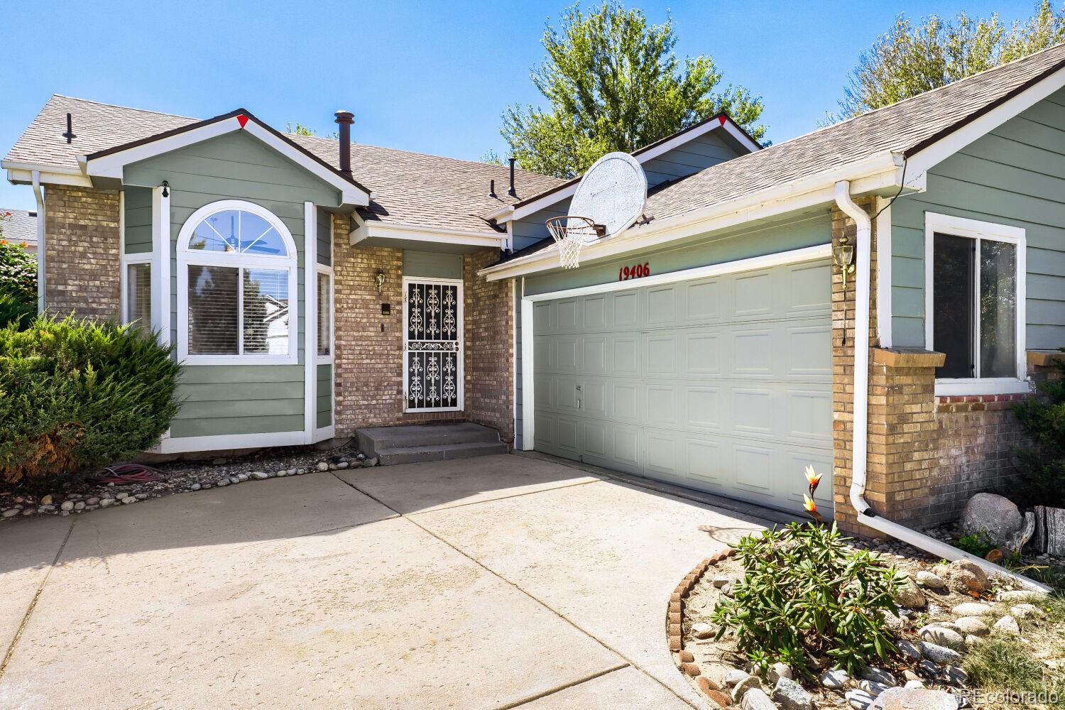 MLS Image #1 for 19406 e 45th avenue,denver, Colorado