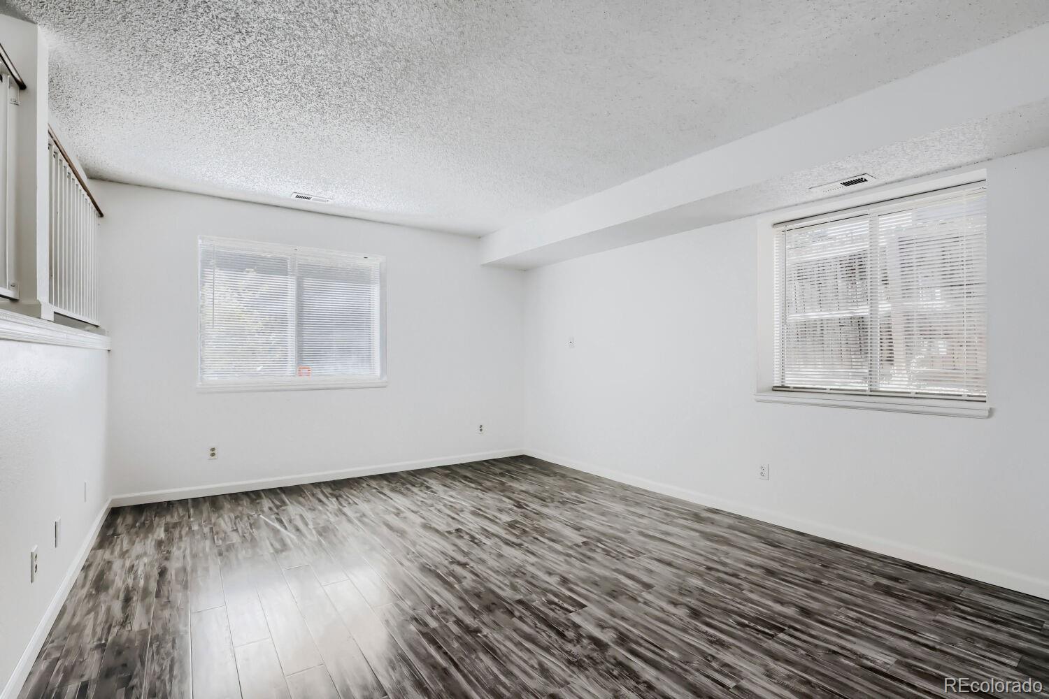 MLS Image #18 for 19406 e 45th avenue,denver, Colorado