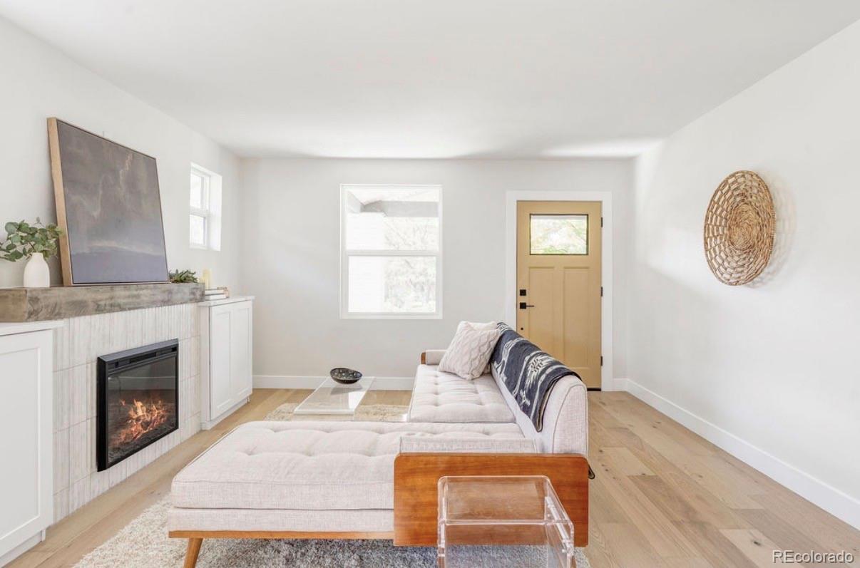 MLS Image #13 for 2860  dahlia street,denver, Colorado