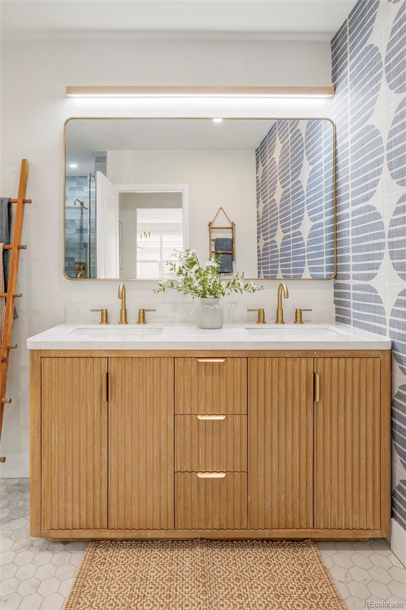 MLS Image #17 for 2860  dahlia street,denver, Colorado