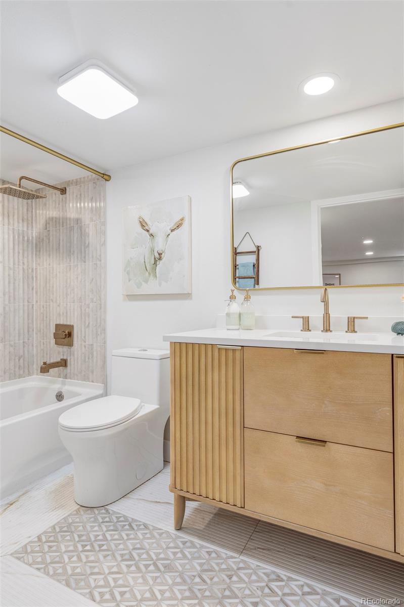 MLS Image #23 for 2860  dahlia street,denver, Colorado