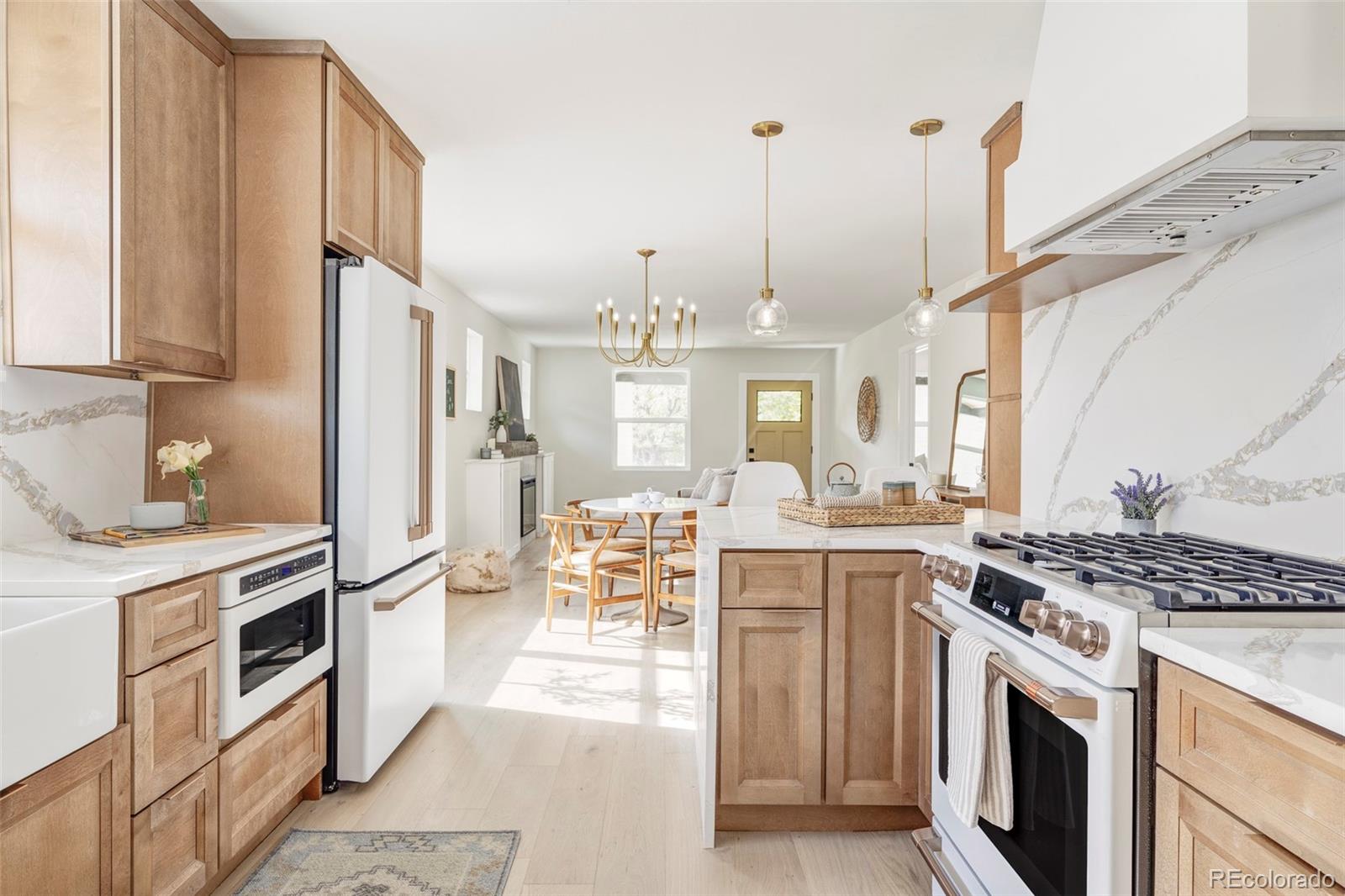MLS Image #8 for 2860  dahlia street,denver, Colorado