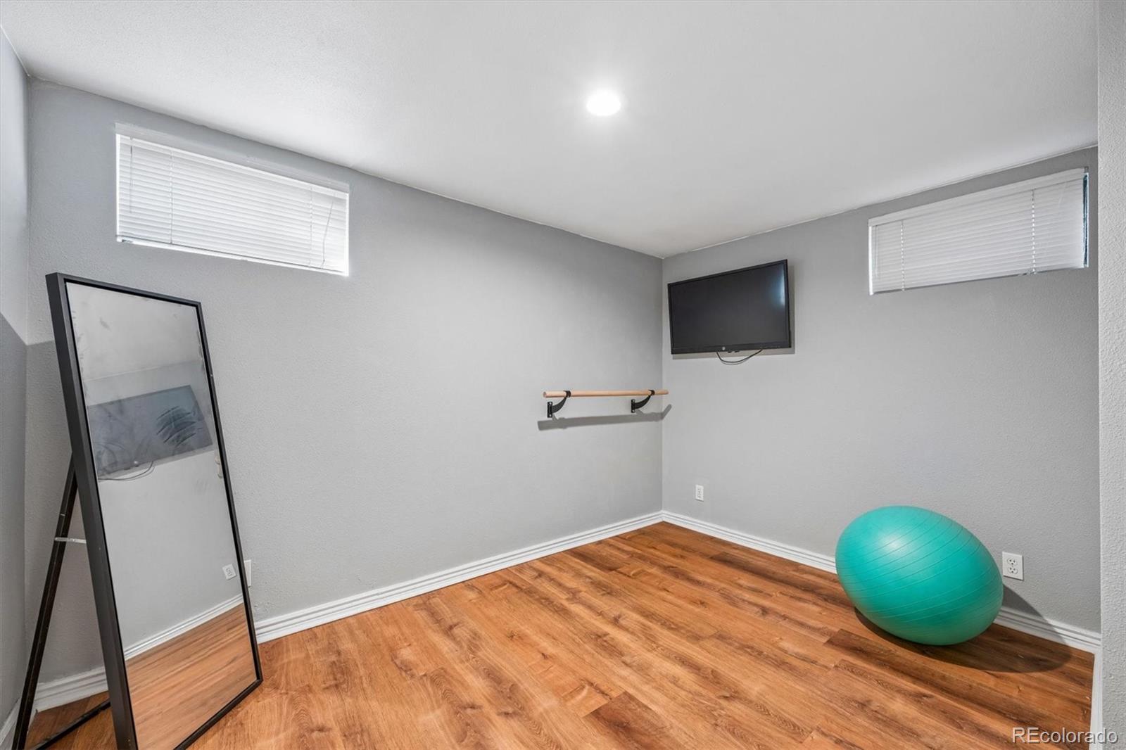 MLS Image #22 for 6523 s datura street,littleton, Colorado