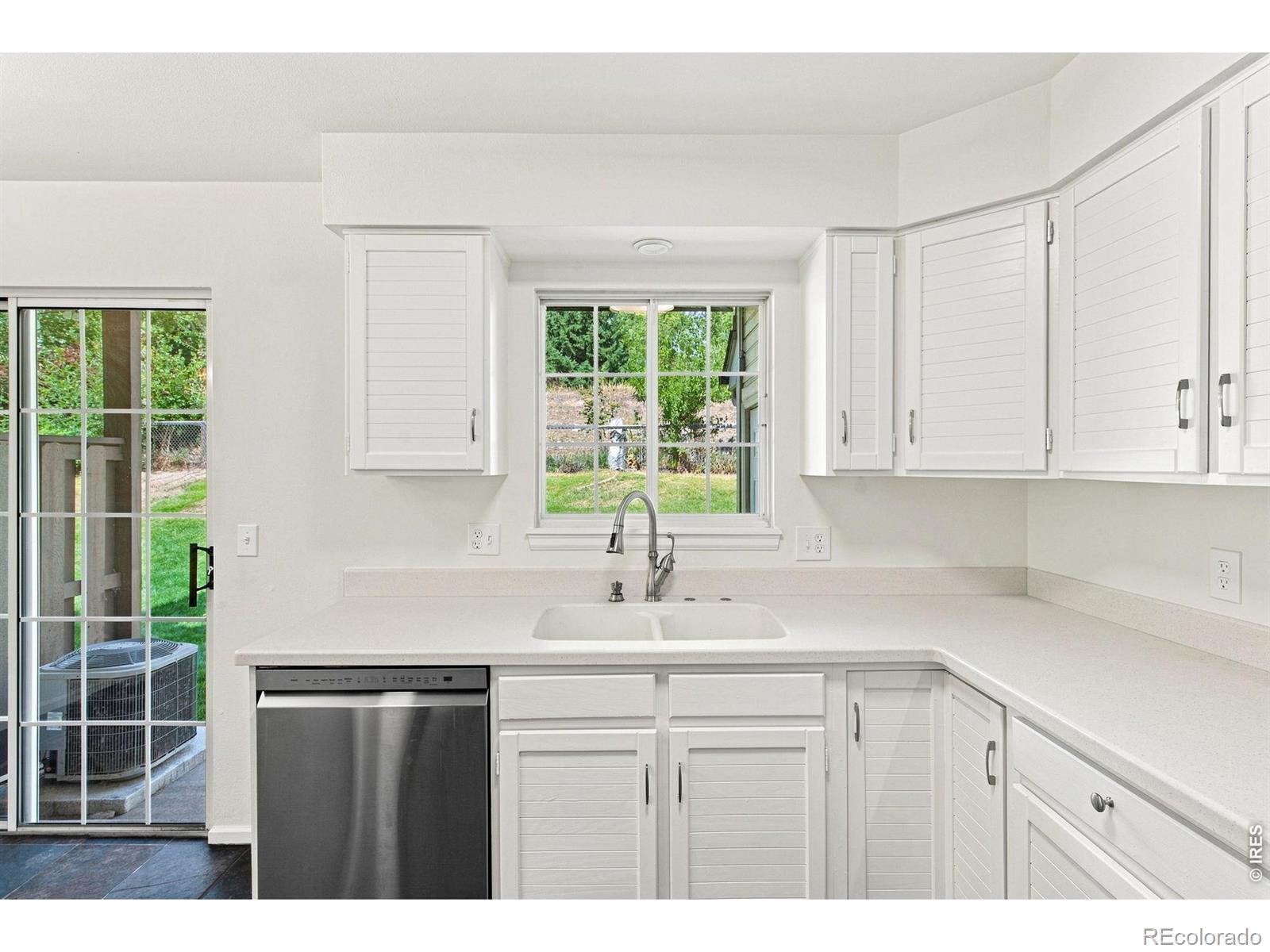 MLS Image #25 for 473  pheasant run,louisville, Colorado