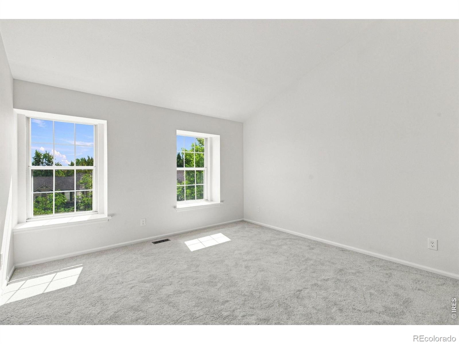 MLS Image #33 for 473  pheasant run,louisville, Colorado