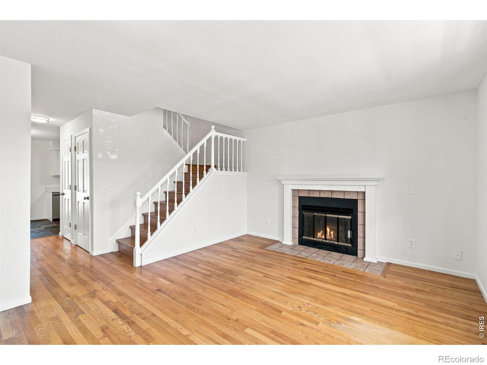 MLS Image #7 for 473  pheasant run,louisville, Colorado