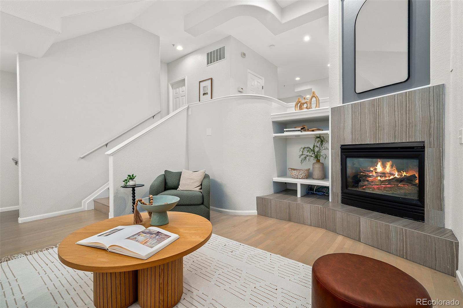 MLS Image #5 for 472 s lafayette street,denver, Colorado