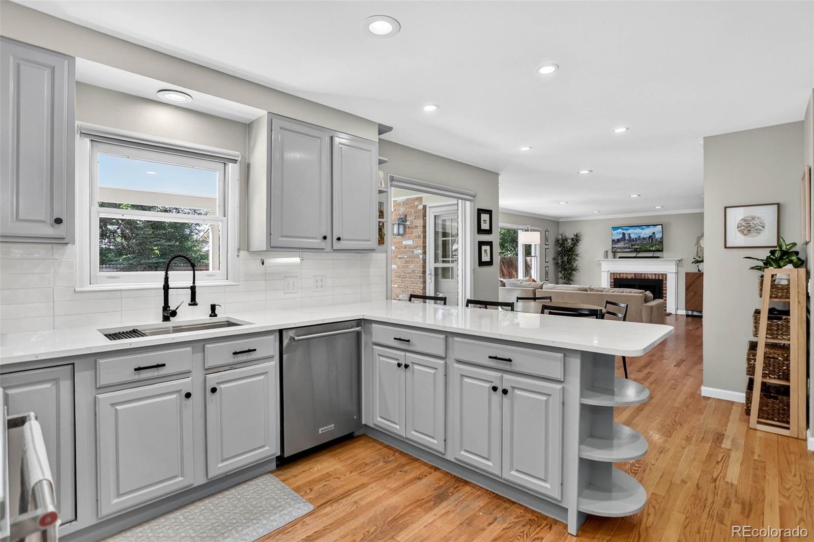 MLS Image #10 for 2586 s eaton place,lakewood, Colorado