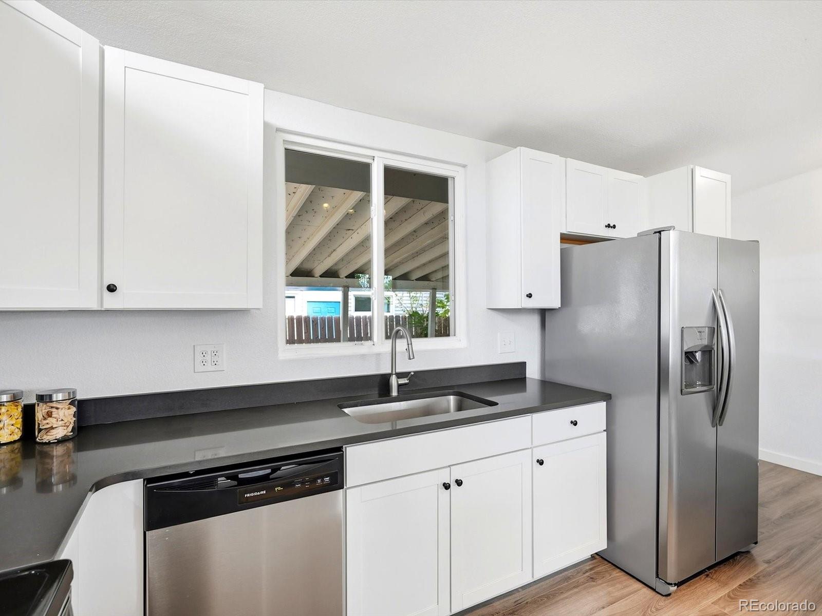 MLS Image #17 for 420  cuchara street,denver, Colorado