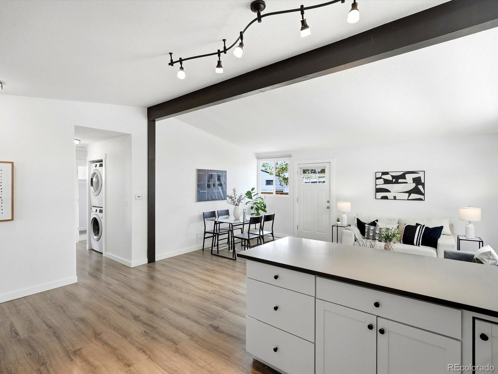 MLS Image #19 for 420  cuchara street,denver, Colorado