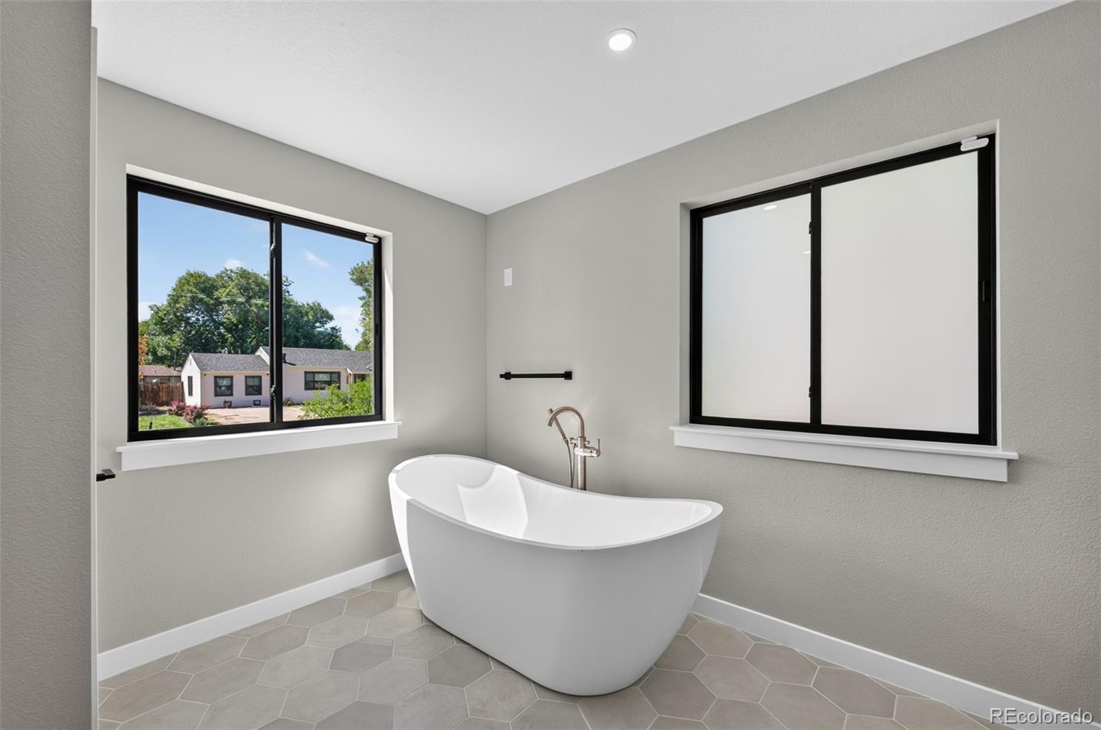 MLS Image #17 for 1720 s fairfax street,denver, Colorado