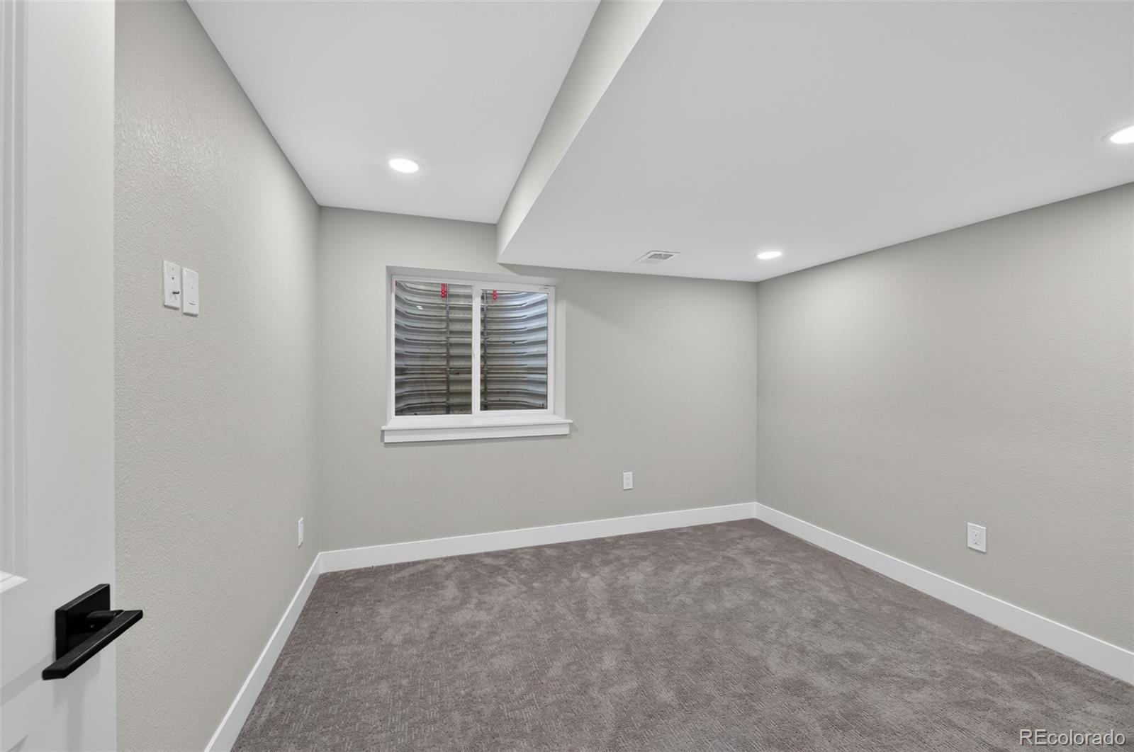 MLS Image #38 for 1720 s fairfax street,denver, Colorado