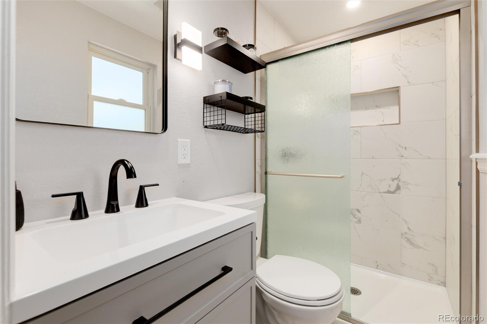 MLS Image #19 for 7664 s race street,centennial, Colorado