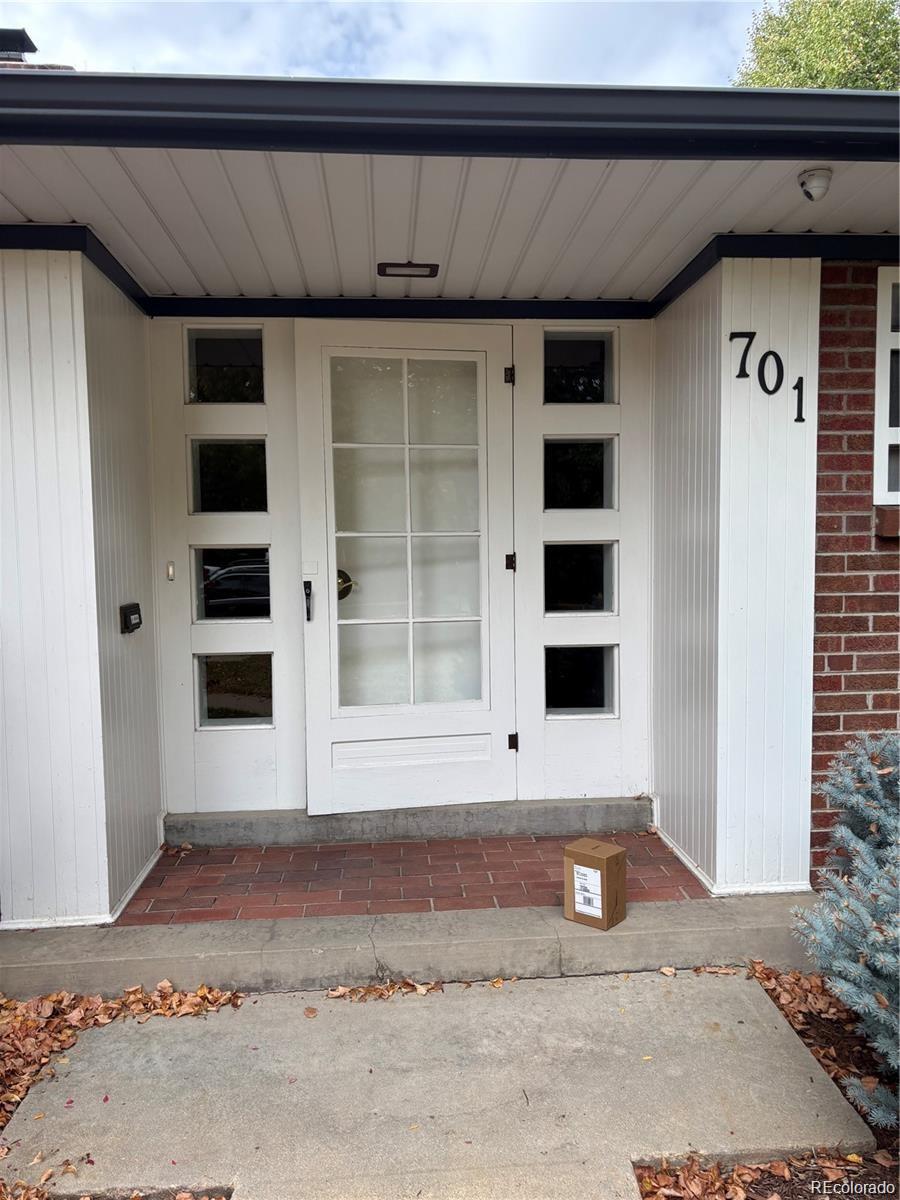 MLS Image #1 for 701 s clayton street,denver, Colorado