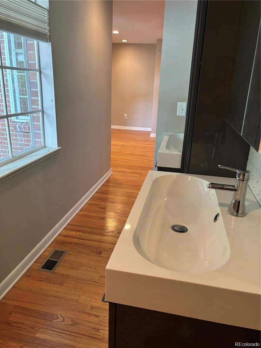 MLS Image #21 for 701 s clayton street,denver, Colorado