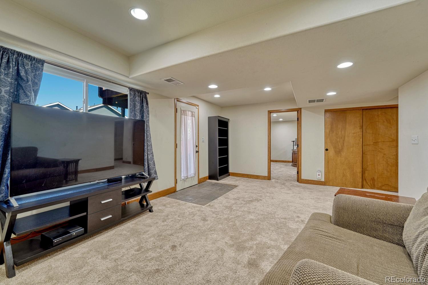 MLS Image #33 for 749  redwood court,highlands ranch, Colorado