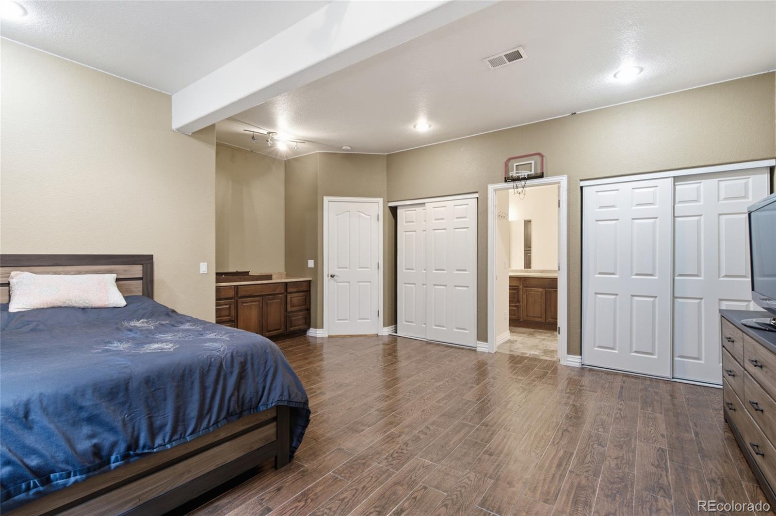 MLS Image #26 for 8663 s wadsworth court,littleton, Colorado