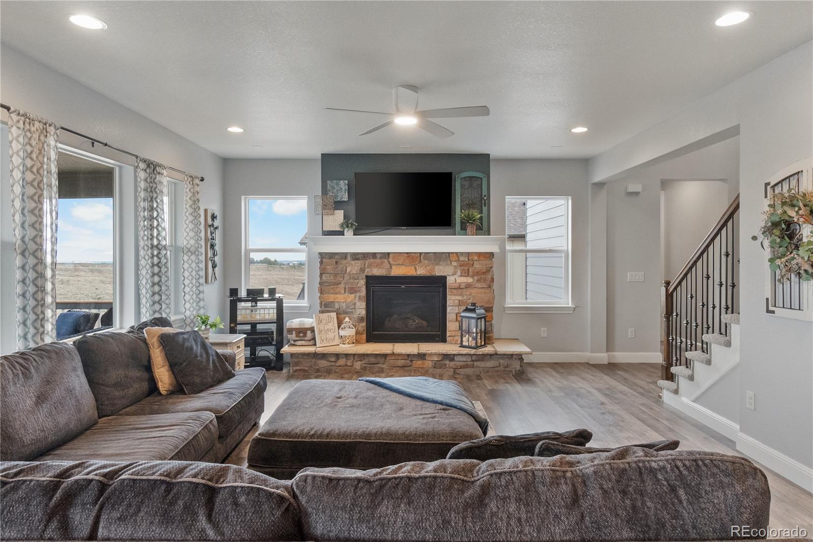 MLS Image #10 for 16195 w 84th lane,arvada, Colorado