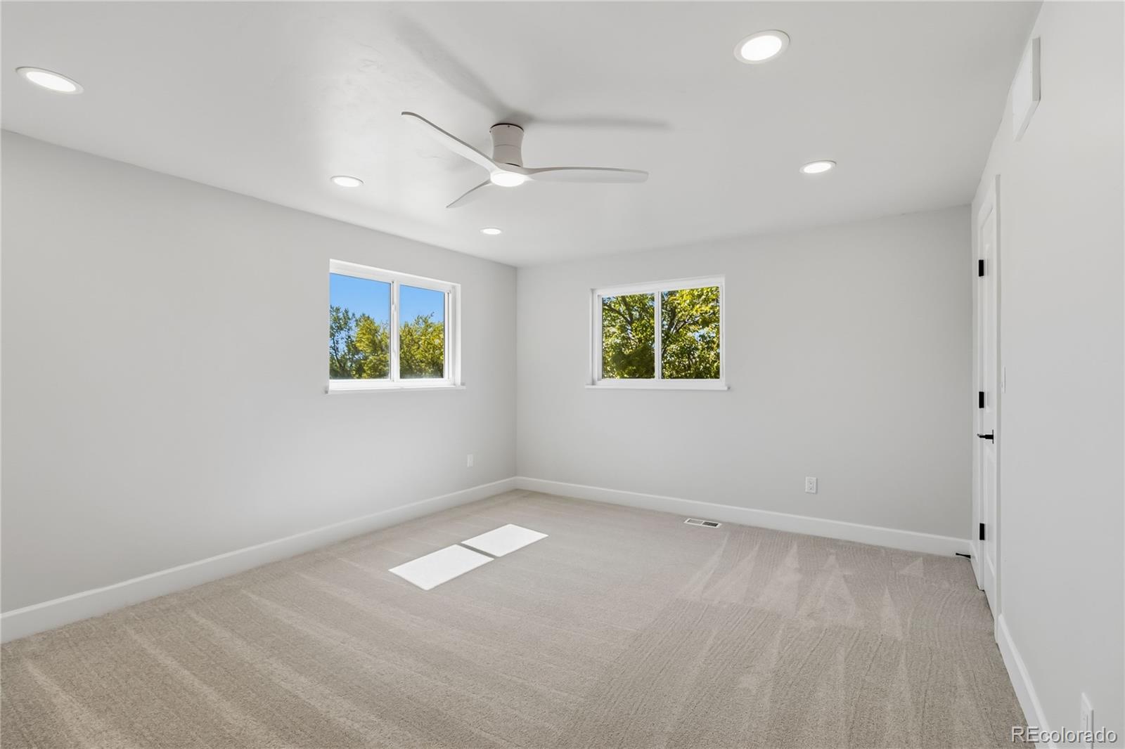 MLS Image #19 for 6512 s steele street,centennial, Colorado
