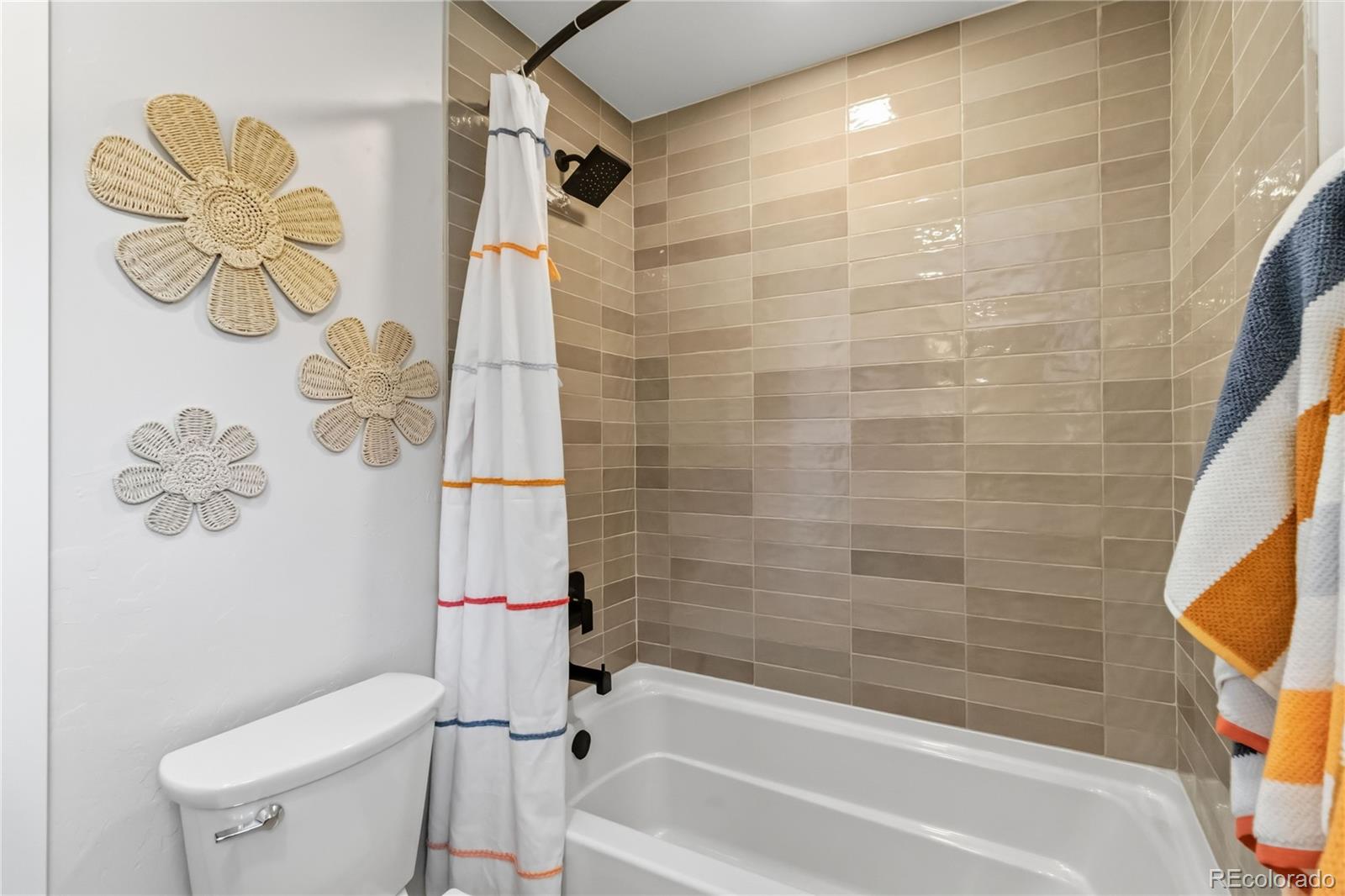 MLS Image #33 for 6512 s steele street,centennial, Colorado