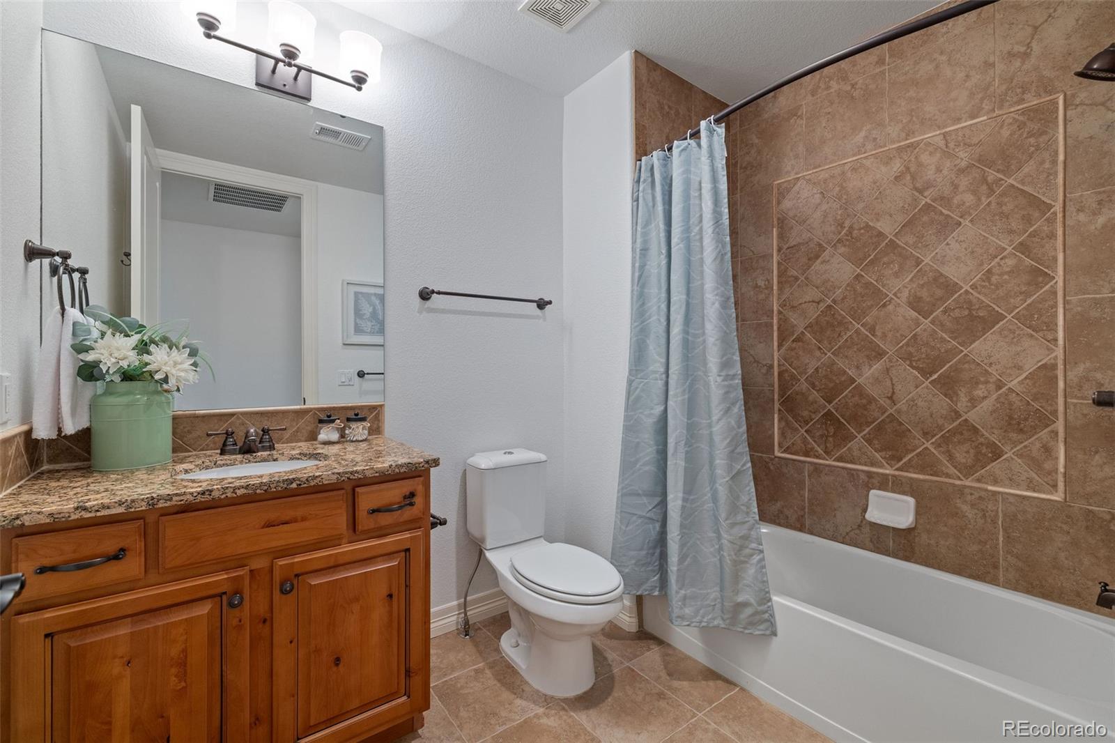 MLS Image #22 for 5592 s nevada street,littleton, Colorado