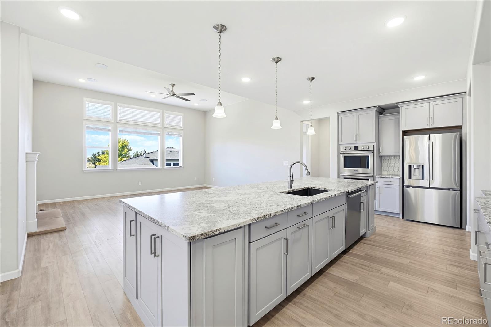MLS Image #5 for 15979 e 113th court,commerce city, Colorado