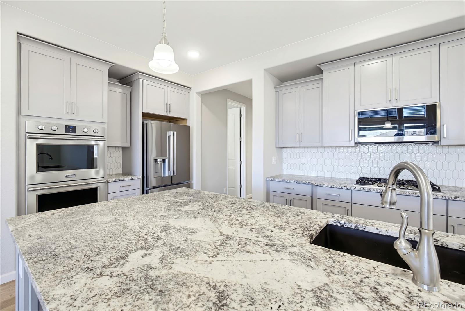 MLS Image #6 for 15979 e 113th court,commerce city, Colorado
