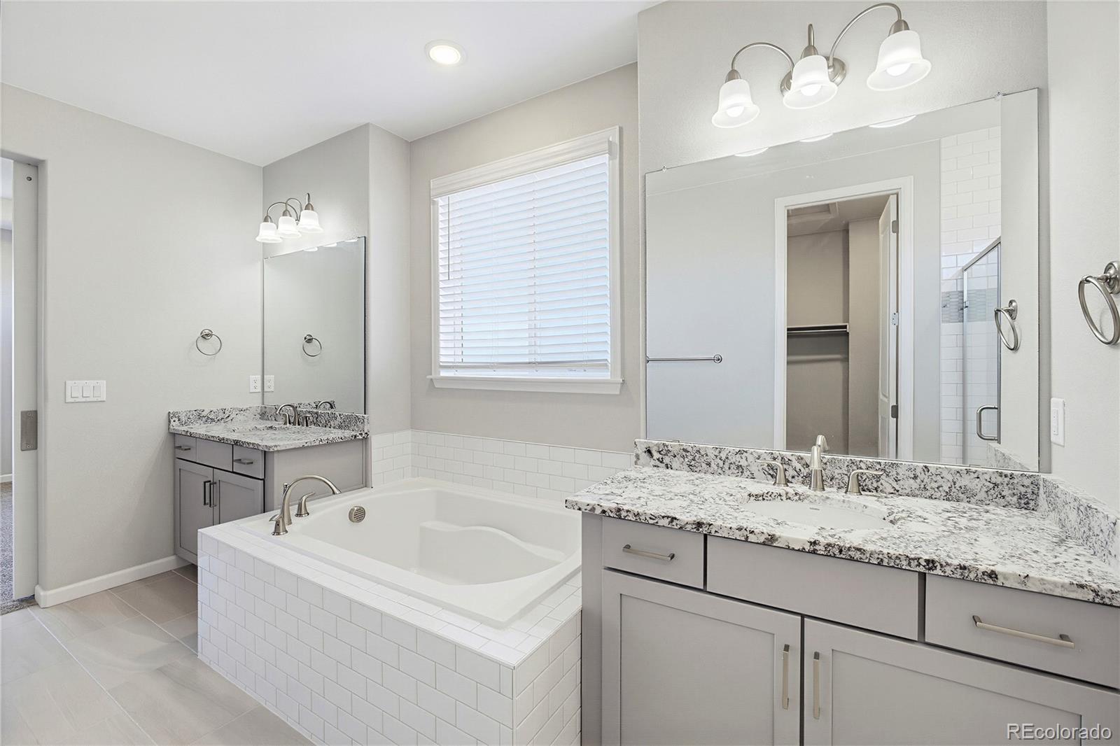 MLS Image #9 for 15979 e 113th court,commerce city, Colorado