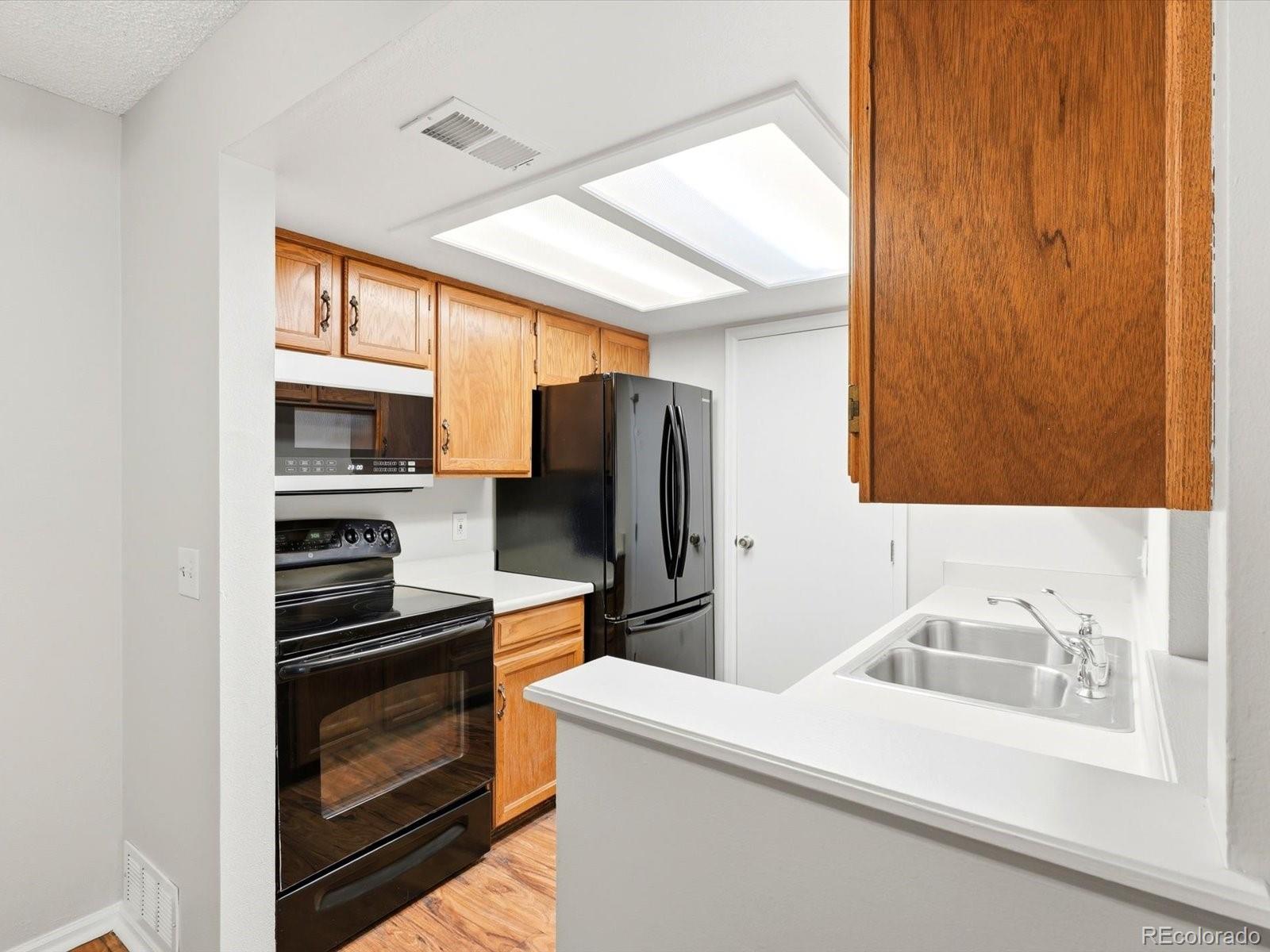 MLS Image #15 for 431 s kalispell way,aurora, Colorado