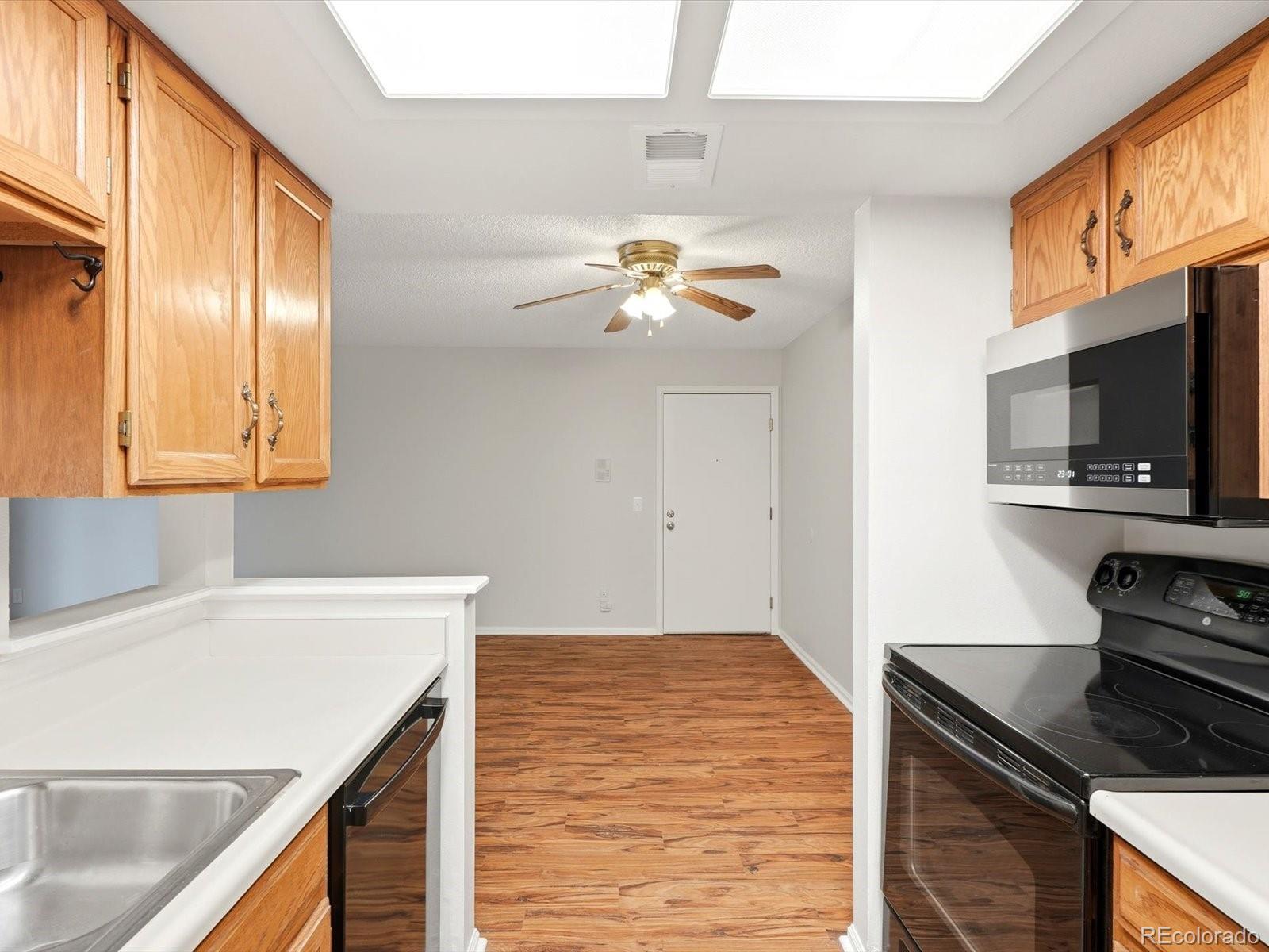 MLS Image #17 for 431 s kalispell way,aurora, Colorado