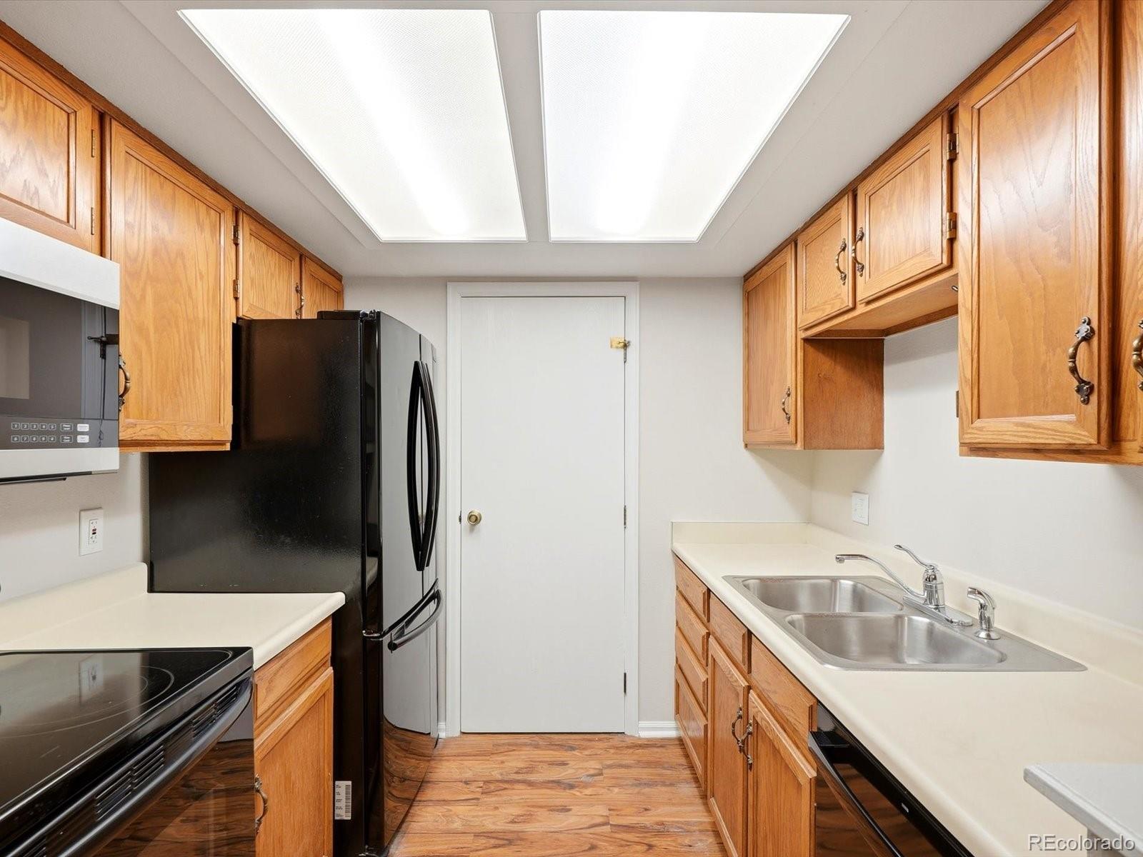 MLS Image #18 for 431 s kalispell way,aurora, Colorado